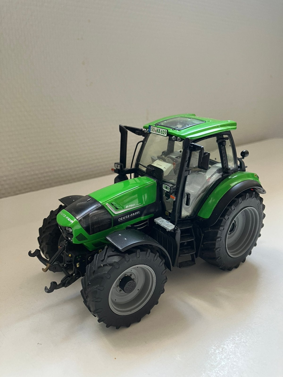Deutz 6190, Ophalen of Verzenden, Zo goed als nieuw, Tractor of Landbouw, Universal Hobbies