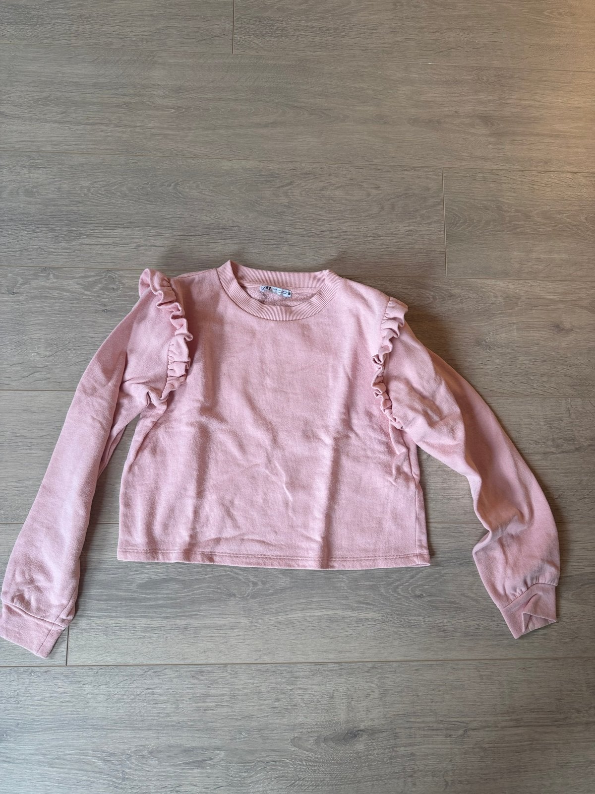 Roze Zara sweater met ruches - Maat S, Kleding | Dames, Truien en Vesten, Ophalen of Verzenden, Zo goed als nieuw, Maat 36 (S)