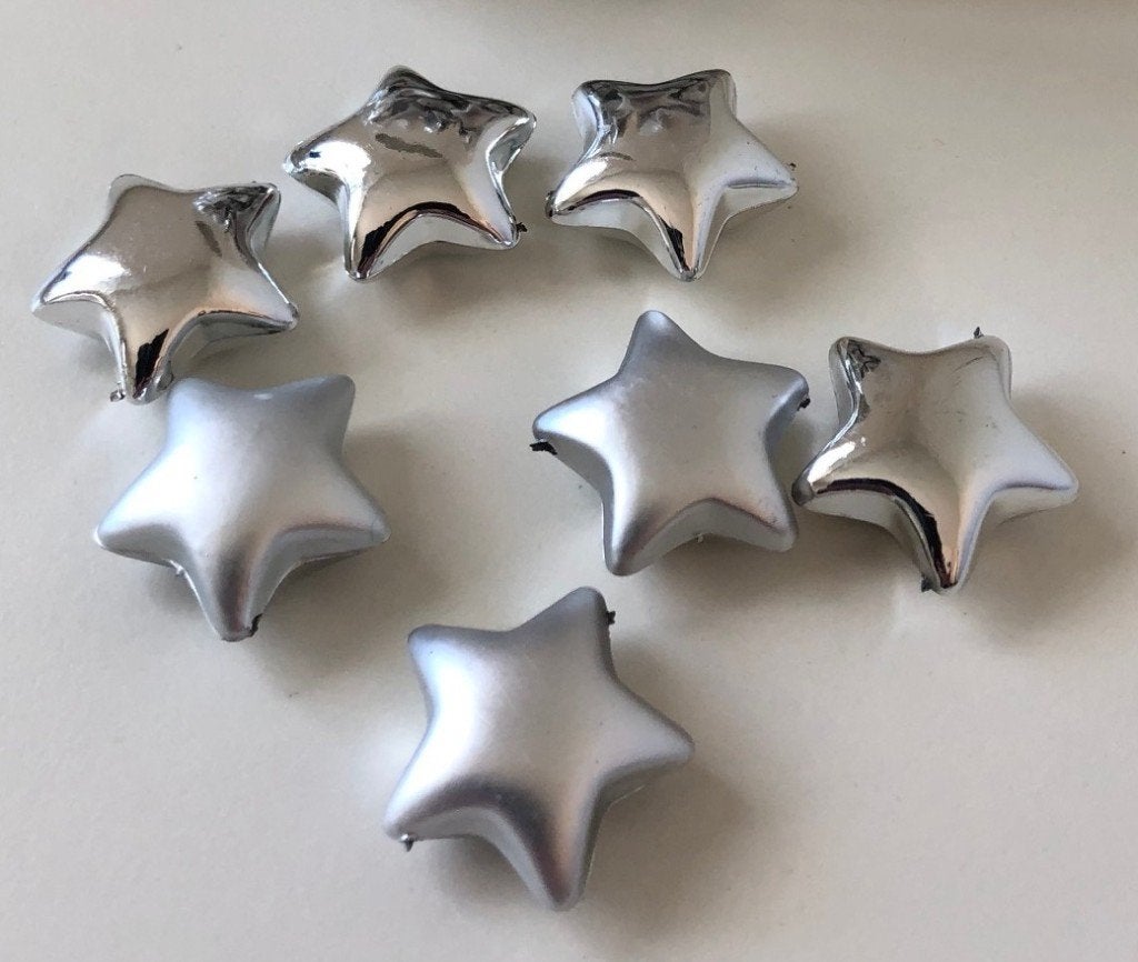 Decoratie materiaal: 75 zilverkleurige sterretjes van 25 mm, Zilver, Nieuw, Ophalen of Verzenden, Kunststof