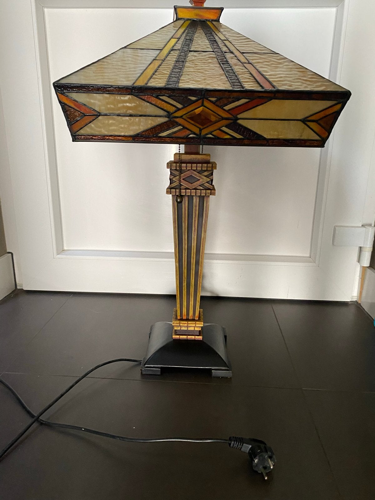 Prachtige Tiffany Stijl Tafellamp - Handgemaakt Glas, Huis en Inrichting, Lampen | Vloerlampen, Gebruikt, 100 tot 150 cm, Glas