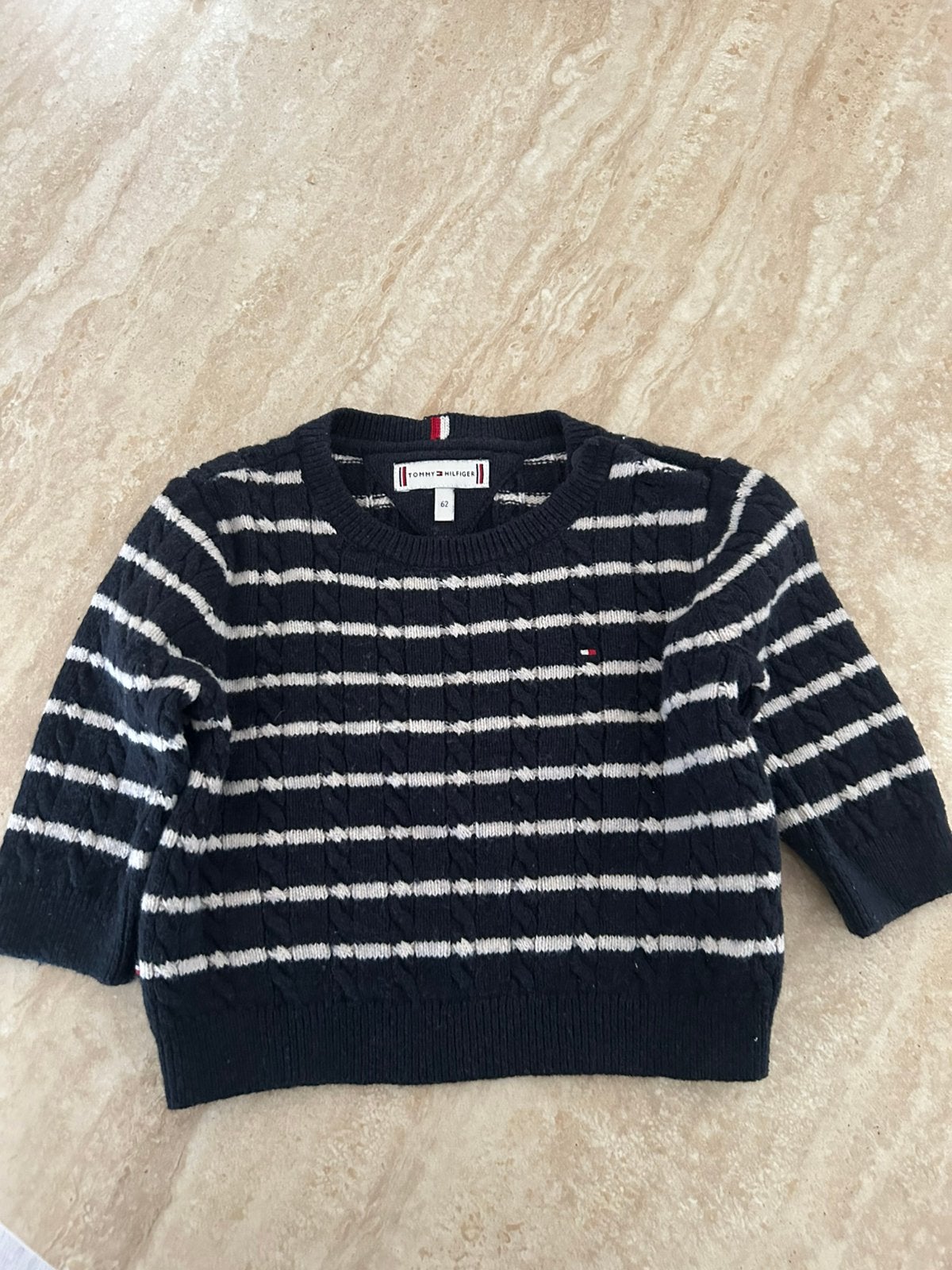 Tommy hilfiger trui donkerblauw maat 62, Ophalen, Zo goed als nieuw