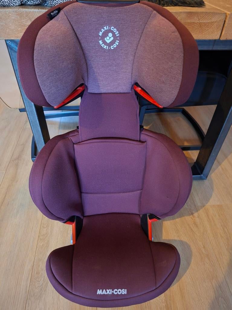 Maxi-Cosi RodiFix autostoel met 2x Ukje hoes, Ophalen, Gebruikt, 15 t/m 36 kg, Verstelbare rugleuning