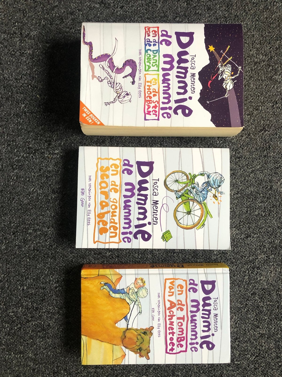 Dummie de Mummie boeken - Tosca Menten (3 stuks), Ophalen, Gelezen, Fictie