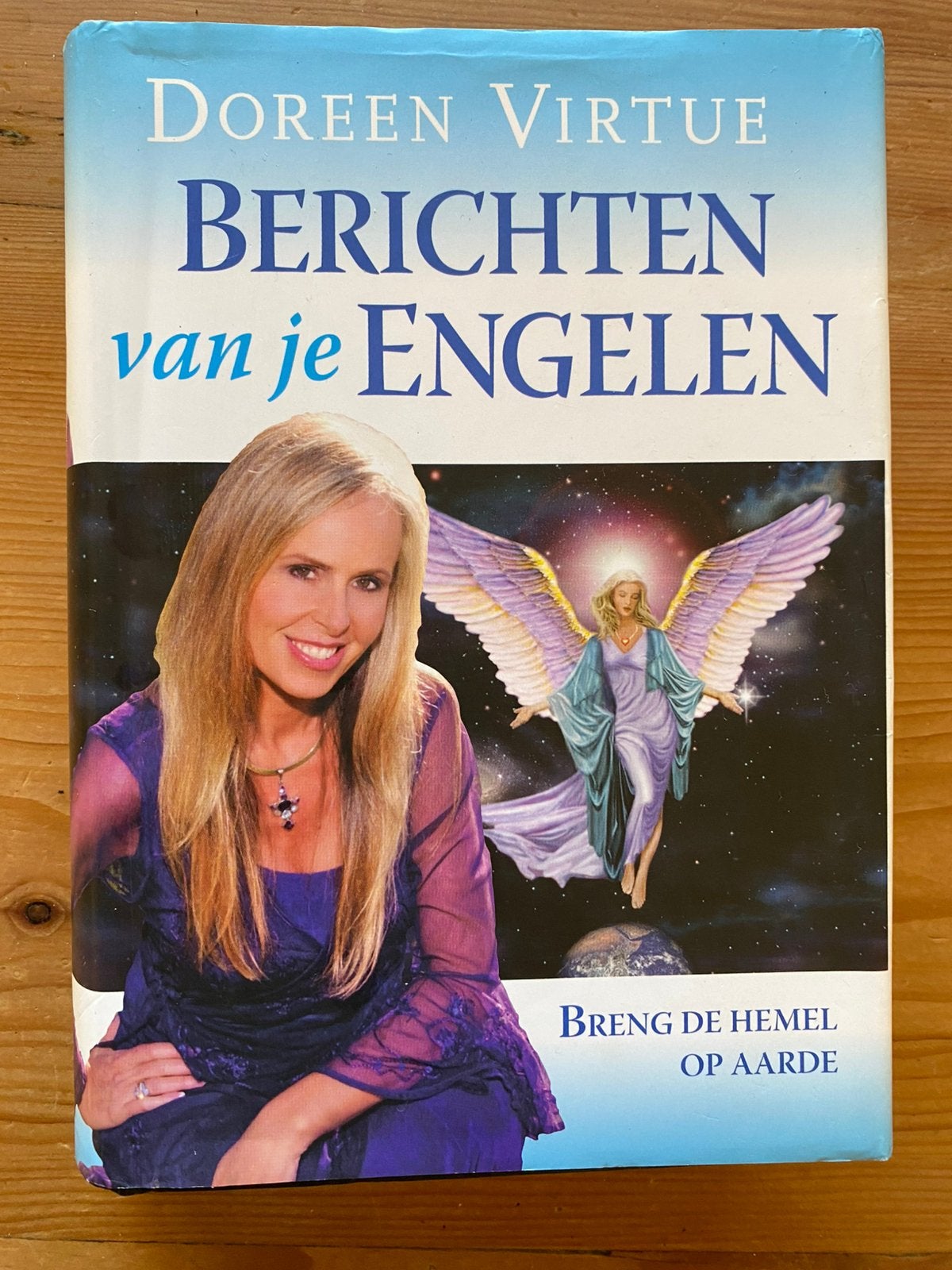 Berichten van je engelen - Doreen Virtue, Ophalen of Verzenden, Gelezen, Overige onderwerpen, Achtergrond en Informatie