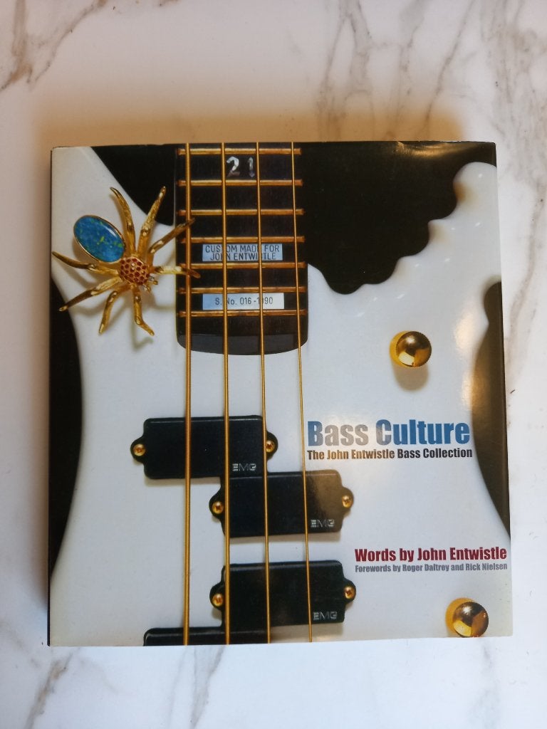 Boek Bass Culture - The John Entwisle Bass Collection, Boeken, Ophalen of Verzenden, Zo goed als nieuw, Artiest