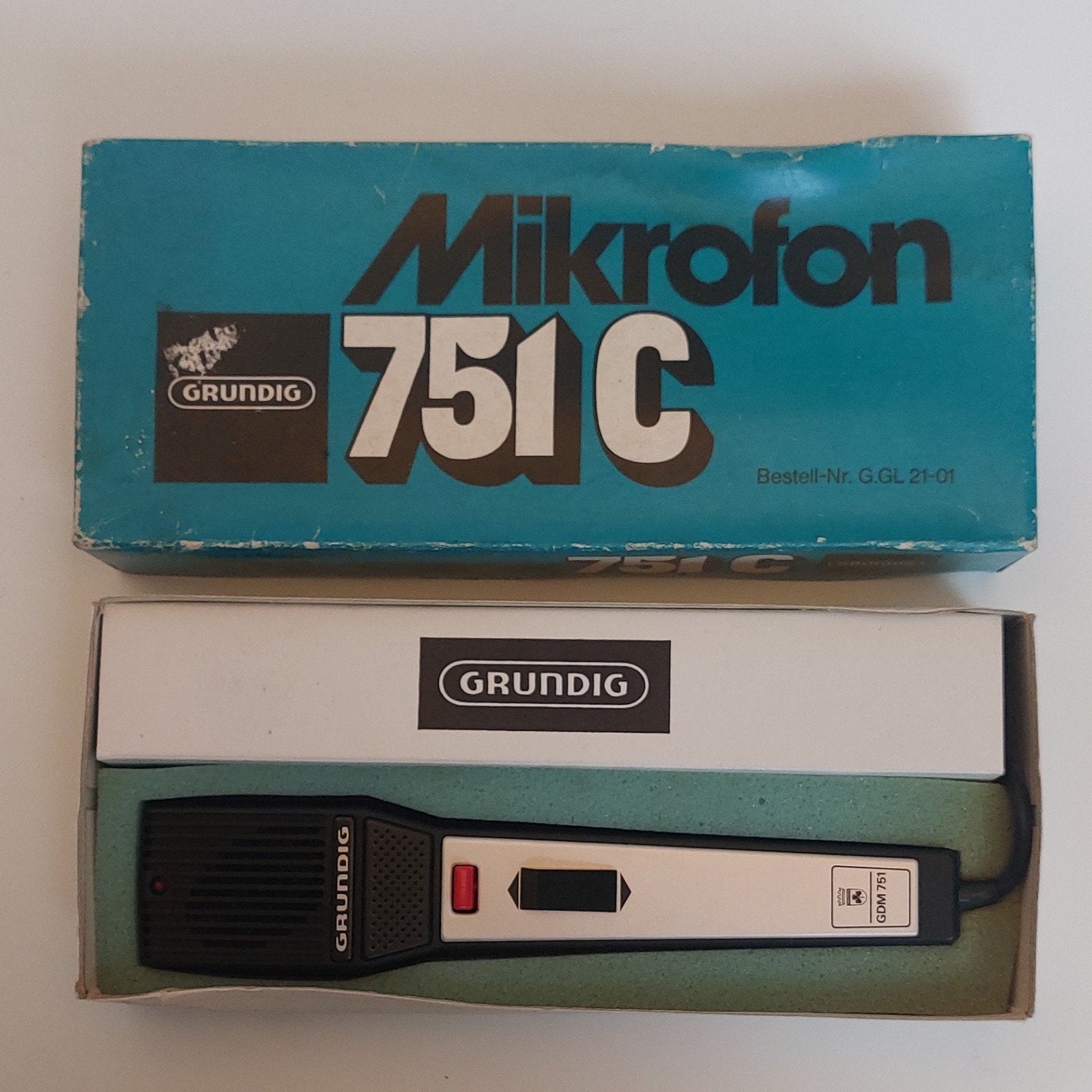 Grundig microfoon 751C, Muziek en Instrumenten, Ophalen of Verzenden, Zo goed als nieuw, Overige typen