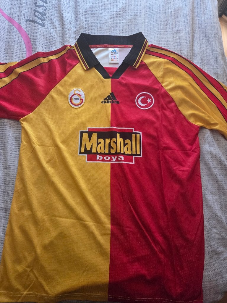 Galatasaray shirt L, Sport en Fitness, Maat L, Ophalen of Verzenden, Zo goed als nieuw, Shirt