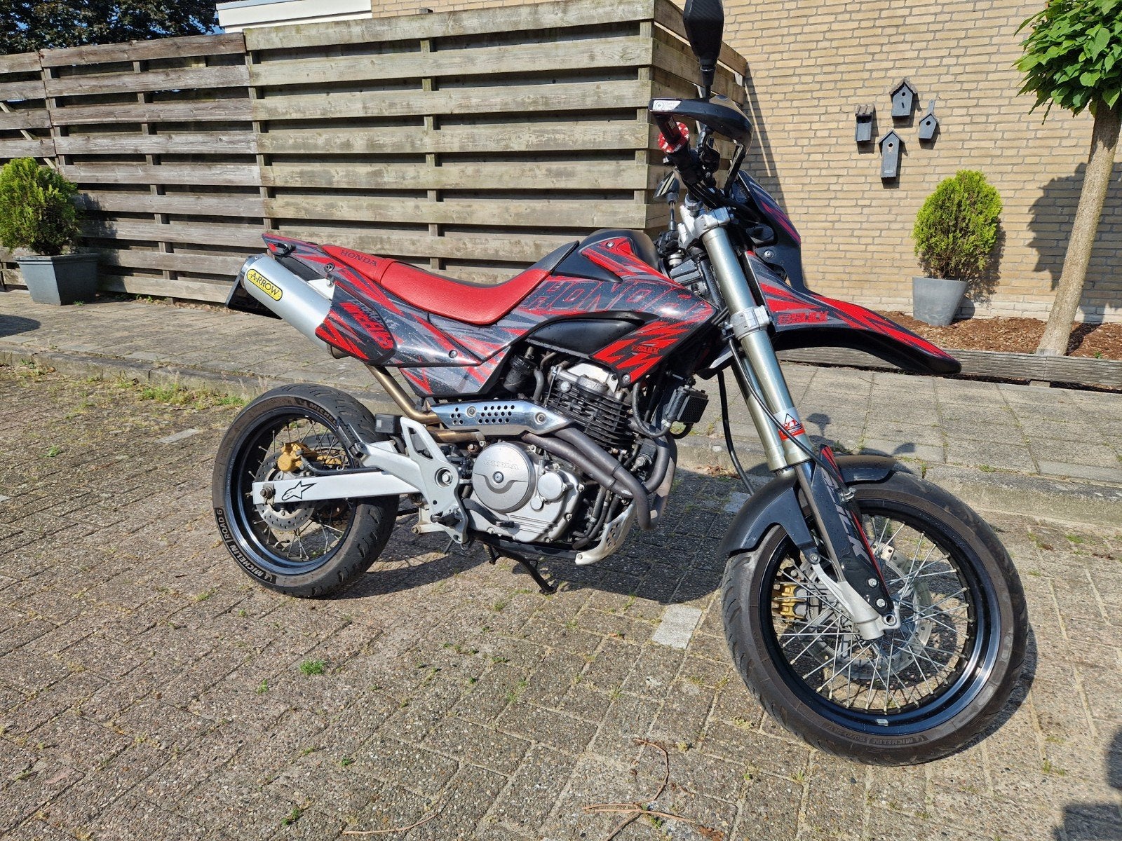 Honda fmx 650 A2 Arrow uitlaten banden 2023, Motoren, Sportuitlaat, 2 cilinders, Occasion, Particulier