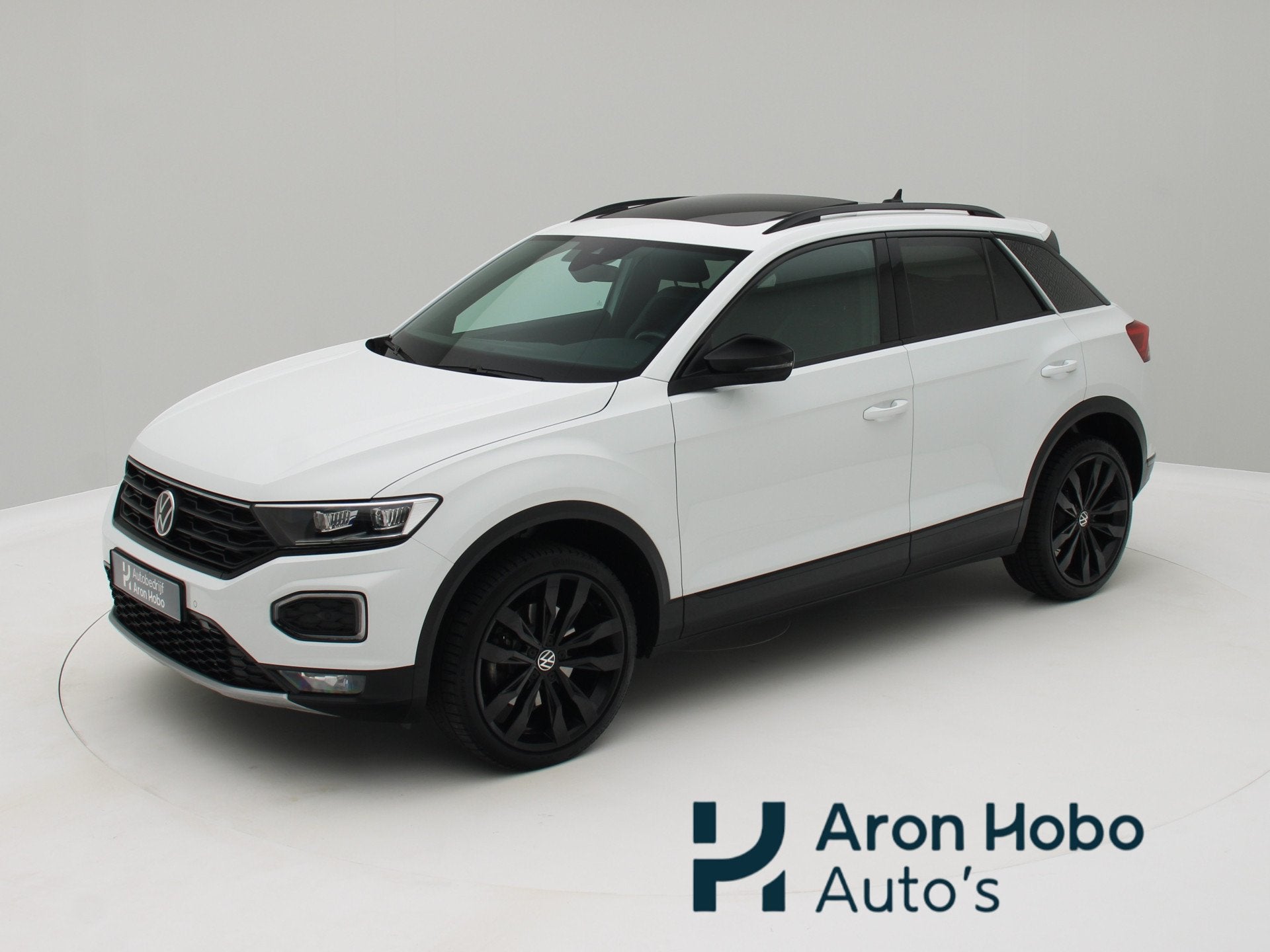 Volkswagen T-Roc 1.5 TSI Sport Pano, Trekhaak, Camera, Stoel, Auto's, 1254 kg, Stof, 4 cilinders, 150 pk