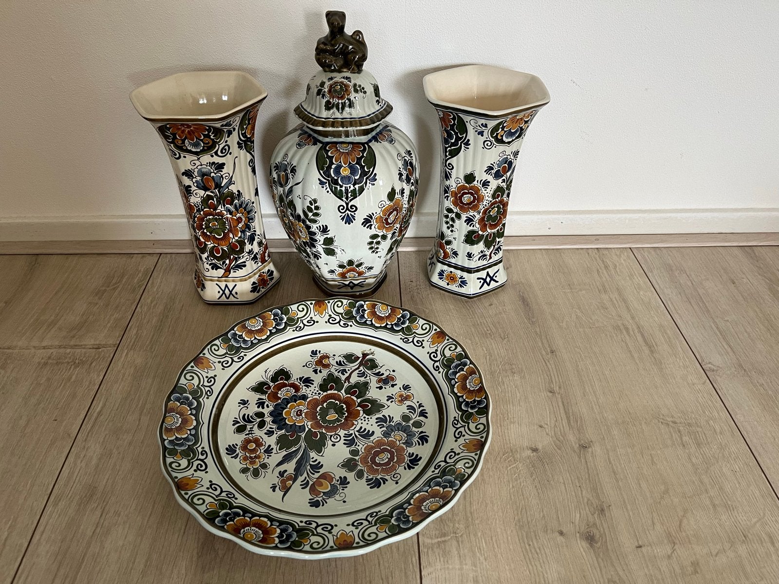 Prachtig Delfts polychroom handwerk set, Ophalen