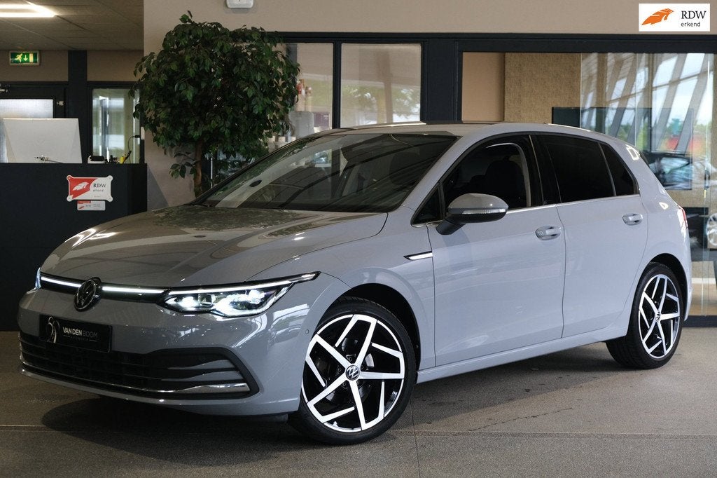 Volkswagen Golf 8 1.5 eTSI Style DSG Navi IQ Led Cam Acc Pdc, Adaptive Cruise Control, 680 kg, 4 cilinders, 150 pk