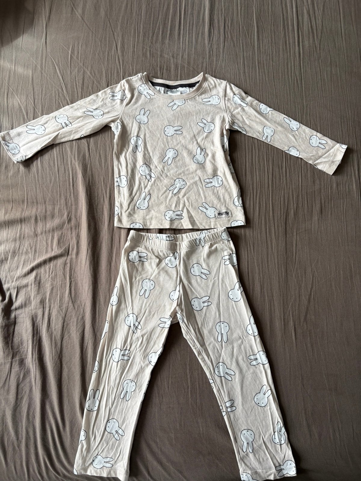 Nijntje Pyjama maat 92 van H&M, Ophalen of Verzenden, Zo goed als nieuw