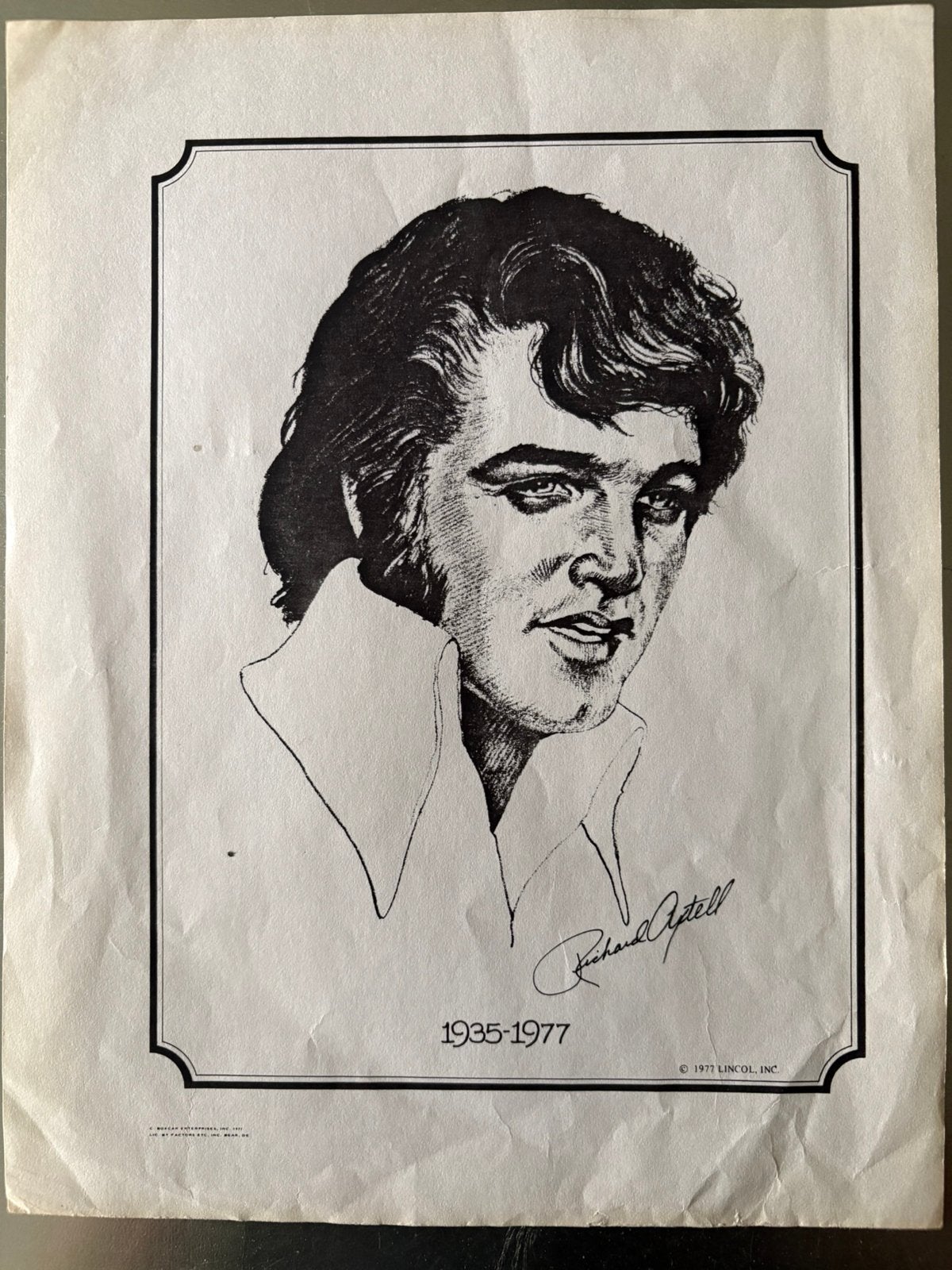 Elvis Presley vintage graftombetekst met Elvis tekening 1977, Ophalen of Verzenden, Boek, Tijdschrift of Artikel