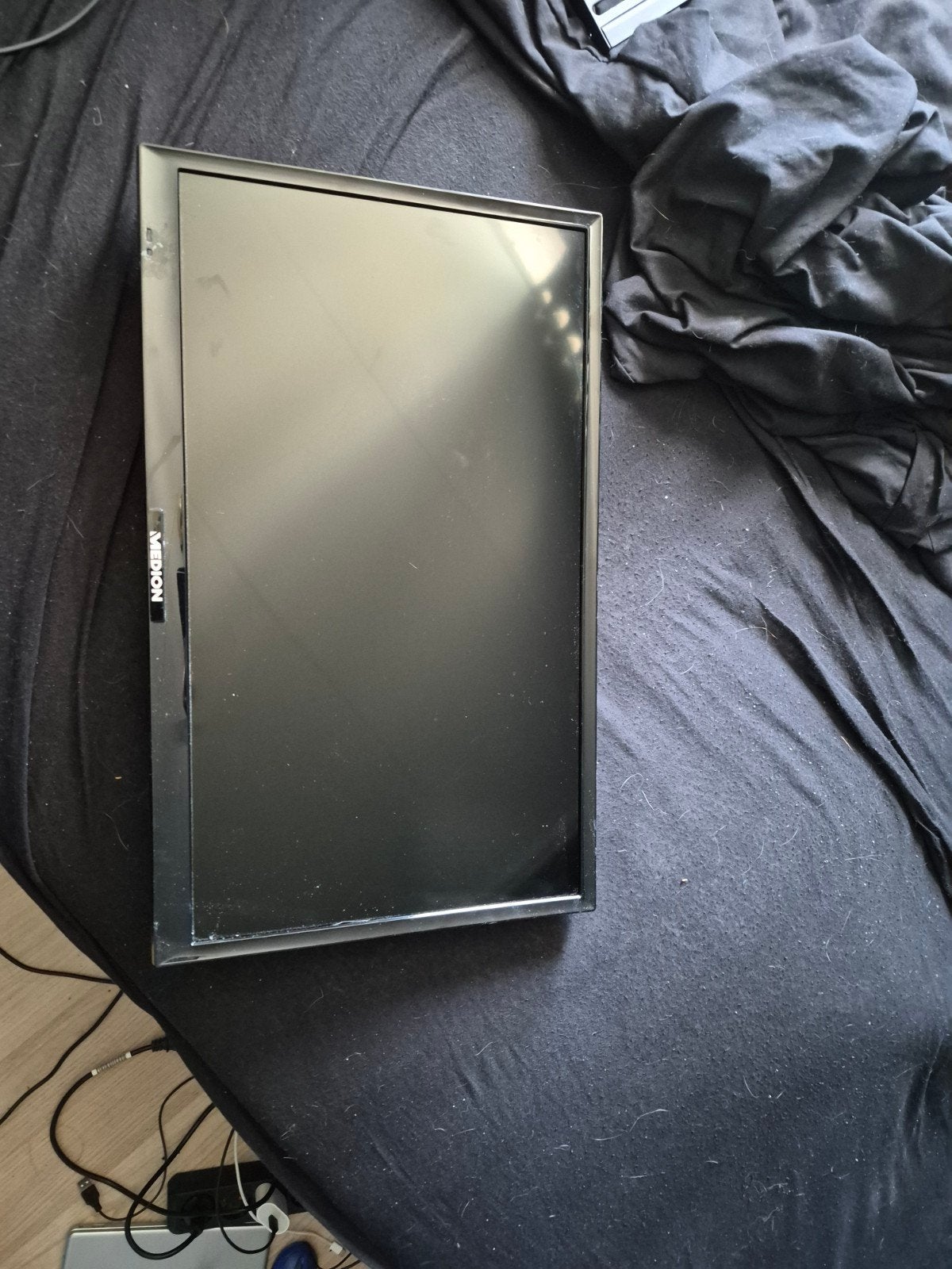 Kleine TV met draagbeugel, Chromecast en afstandsbedie, Gebruikt, Minder dan 40 cm, Ophalen, Overige merken