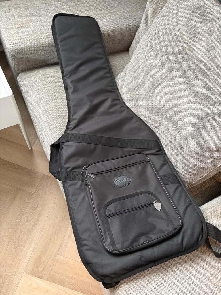 Fender gitaartas - Zwart, stevig en comfortabel, Ophalen, Zo goed als nieuw, Overige typen