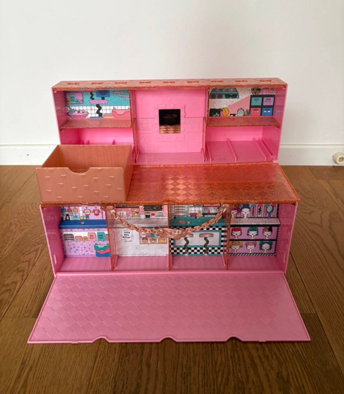 L.O.L. Surprise! Pop-Up Store Speelset / 3-in-1 opbergkoffer, Ophalen of Verzenden, Zo goed als nieuw, Overige typen