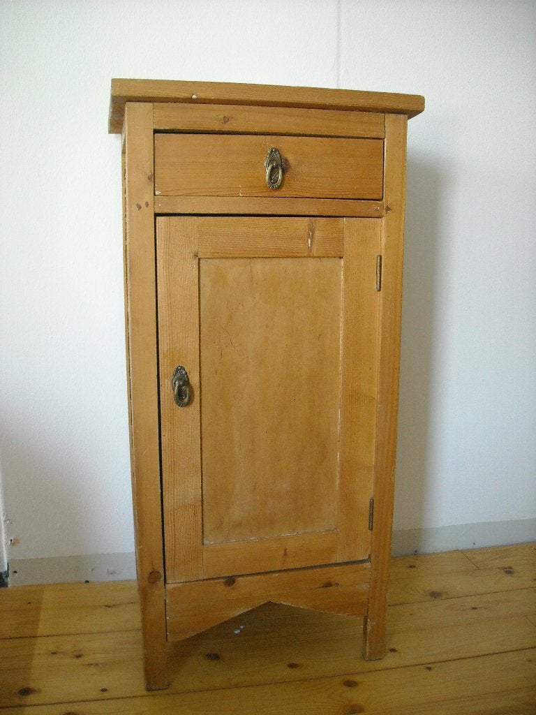 antiek vintage nachtkastje, Ophalen