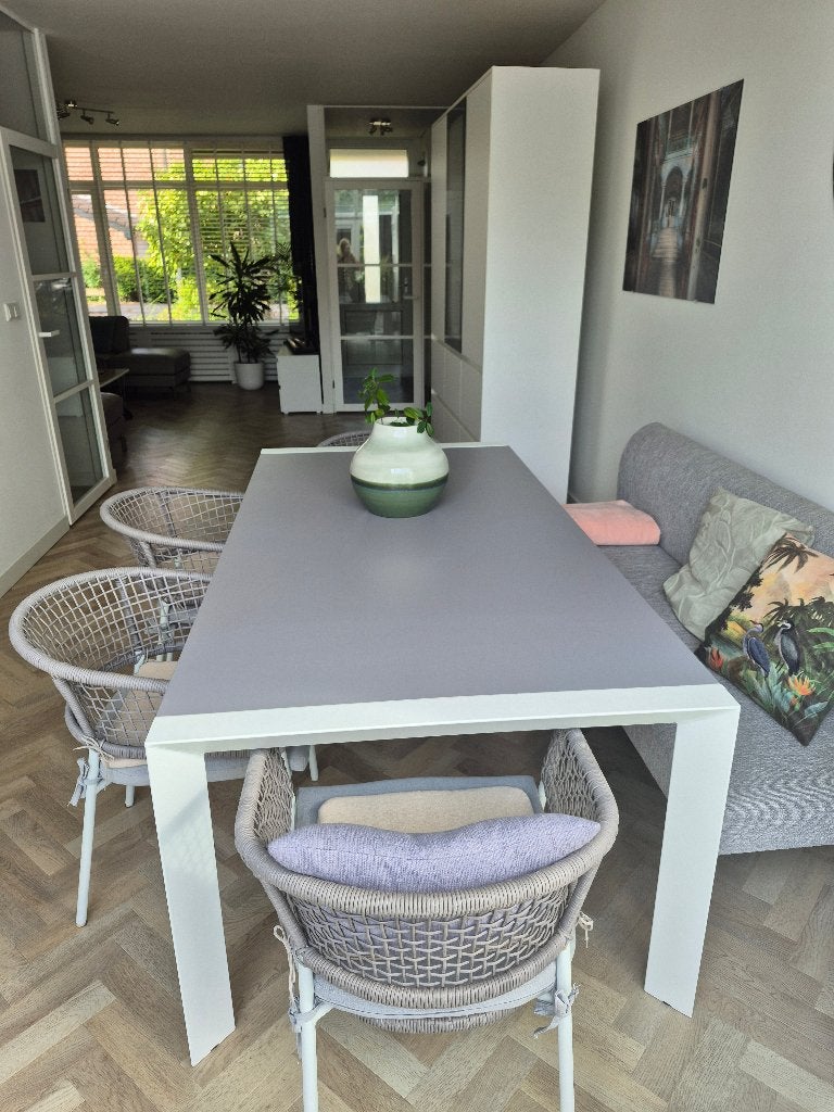 Eettafel met 4 stoelen - Zo goed als nieuw, Tuin en Terras, Tuintafels, Ophalen, Zo goed als nieuw, Rechthoekig, Wicker