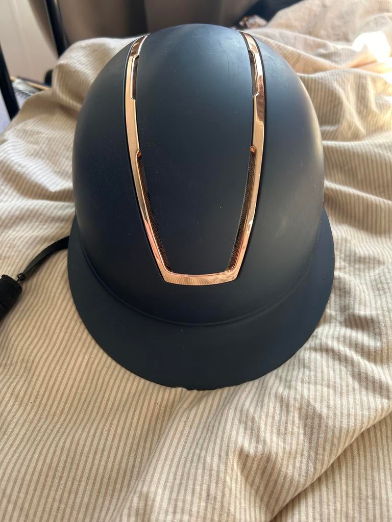 Paardrijcap, Dieren en Toebehoren, Paardrijkleding, Ophalen, Zo goed als nieuw, Dressuur, Cap