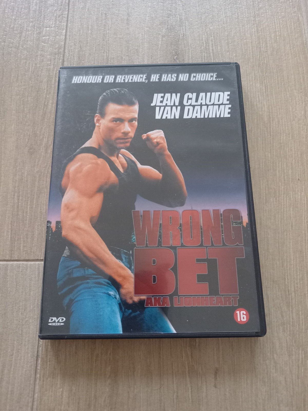 Wrong Bet origineel, Vanaf 16 jaar, Ophalen of Verzenden, Zo goed als nieuw