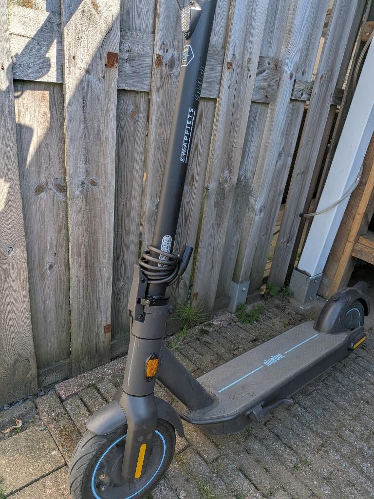 Ninebot KickScooter Max, Ophalen, Zo goed als nieuw, Elektrische step (E-scooter), Segway Ninebot