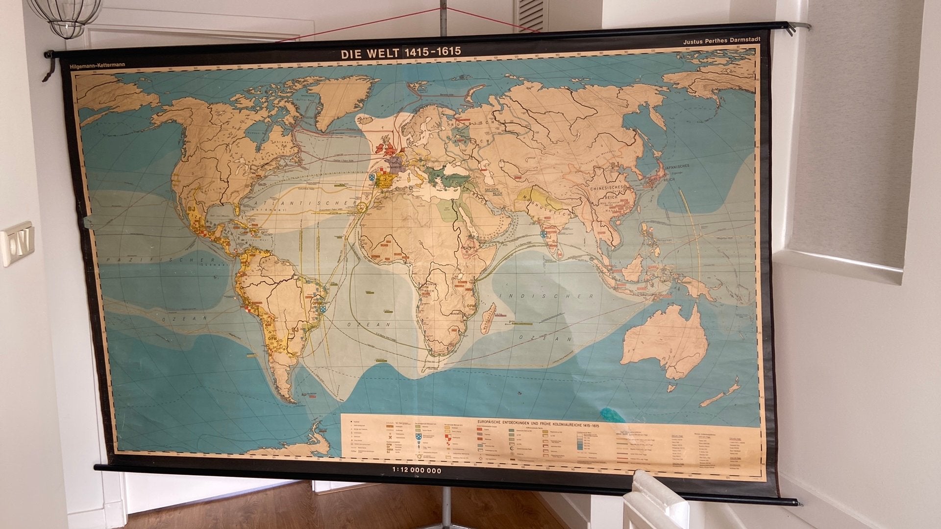 Reusachtige schoolkaart Die Welt 1415 - 1615, Ophalen, Geschiedenis
