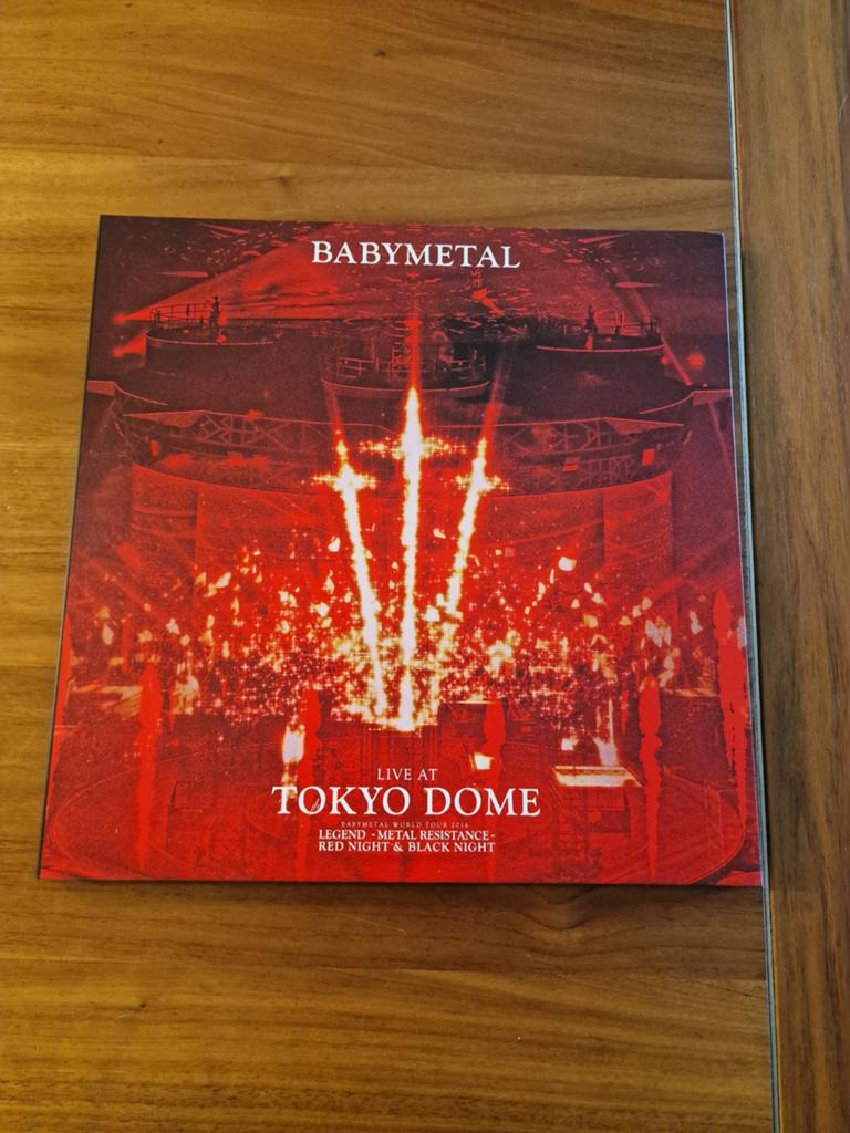 Babymetal live at tokyo dome 2016 dubbel blu-ray, Ophalen of Verzenden, Zo goed als nieuw