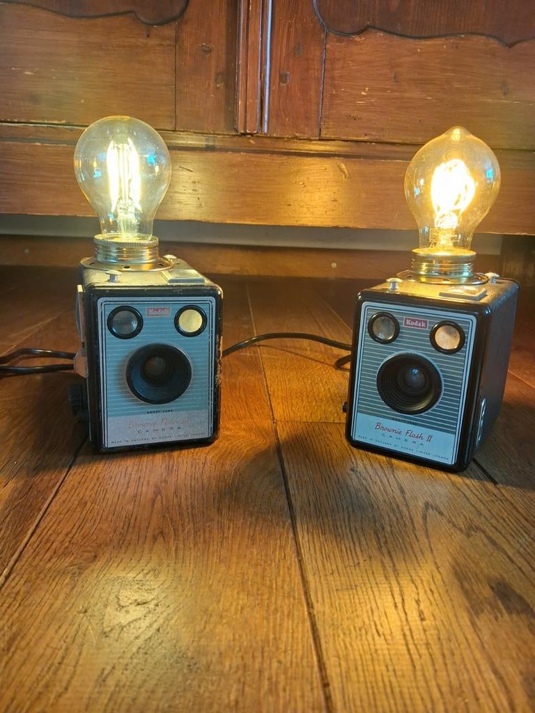 Kodak brownie foto box camera lamp, Ophalen of Verzenden, Minder dan 50 cm