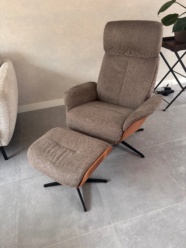 alleen de stoel is nog te koop 350, Ophalen, 250 tot 300 cm, Hoekbank, Zo goed als nieuw