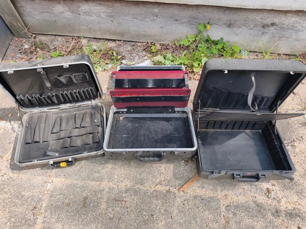 3 koffers gereedschap Würth / parat, Doe-het-zelf en Verbouw, Gereedschapskisten, Ophalen