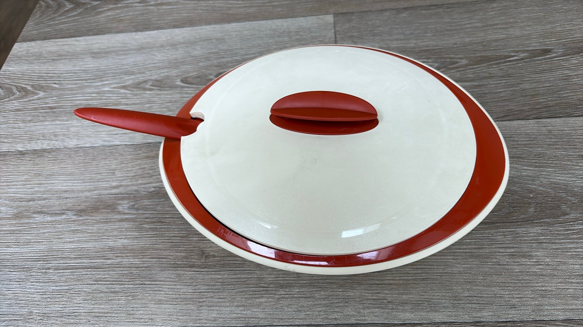 TUPPERWARE THERMO DUO SERVEERSCHAAL, Ophalen of Verzenden, Zo goed als nieuw, Crème, Schaal