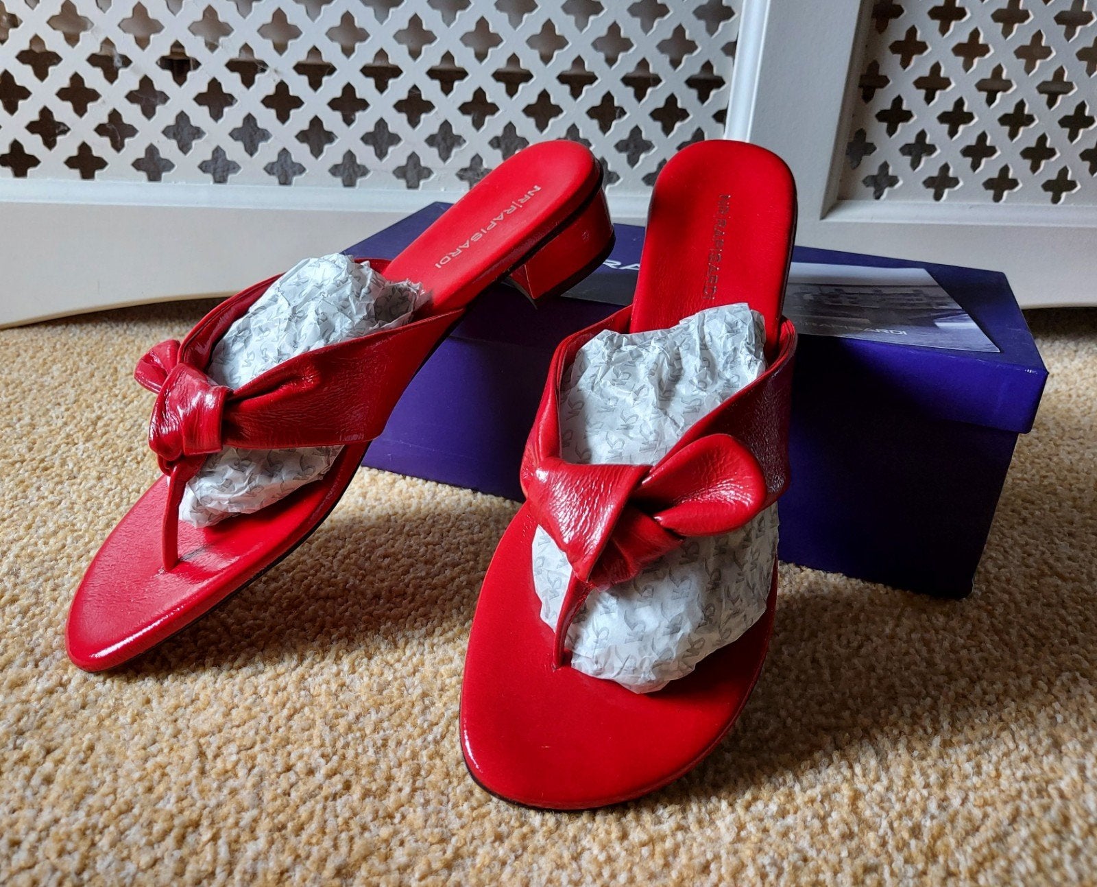 Nieuwe rode muiltjes Rapisardi maat 42 (strand zomer), Nieuw, Rapisardi, Rood, Sandalen of Muiltjes
