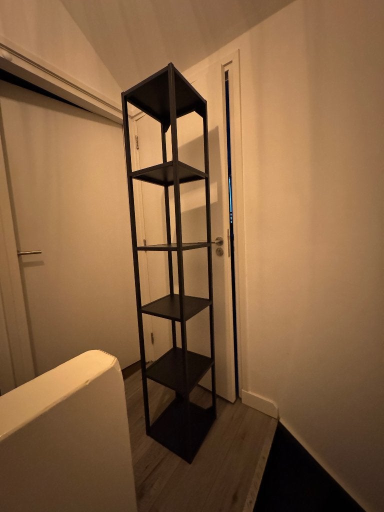 Smalle stellingskast zwart, Huis en Inrichting, Ophalen, Zo goed als nieuw