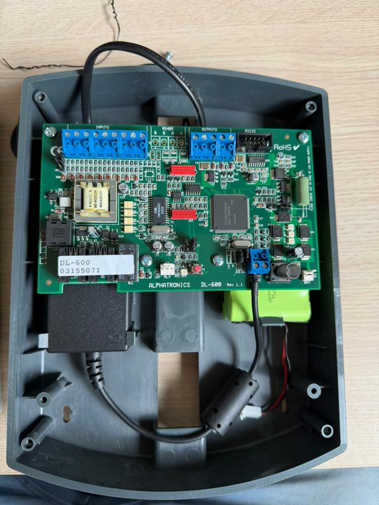 Alphatronics DL 600, Ophalen of Verzenden, Zo goed als nieuw
