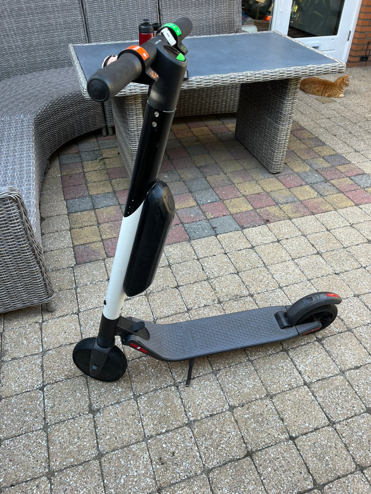Segway Ninebot ES4, opvouwbaar., Fietsen en Brommers, Steps, Zo goed als nieuw, Elektrische step (E-scooter), Ophalen