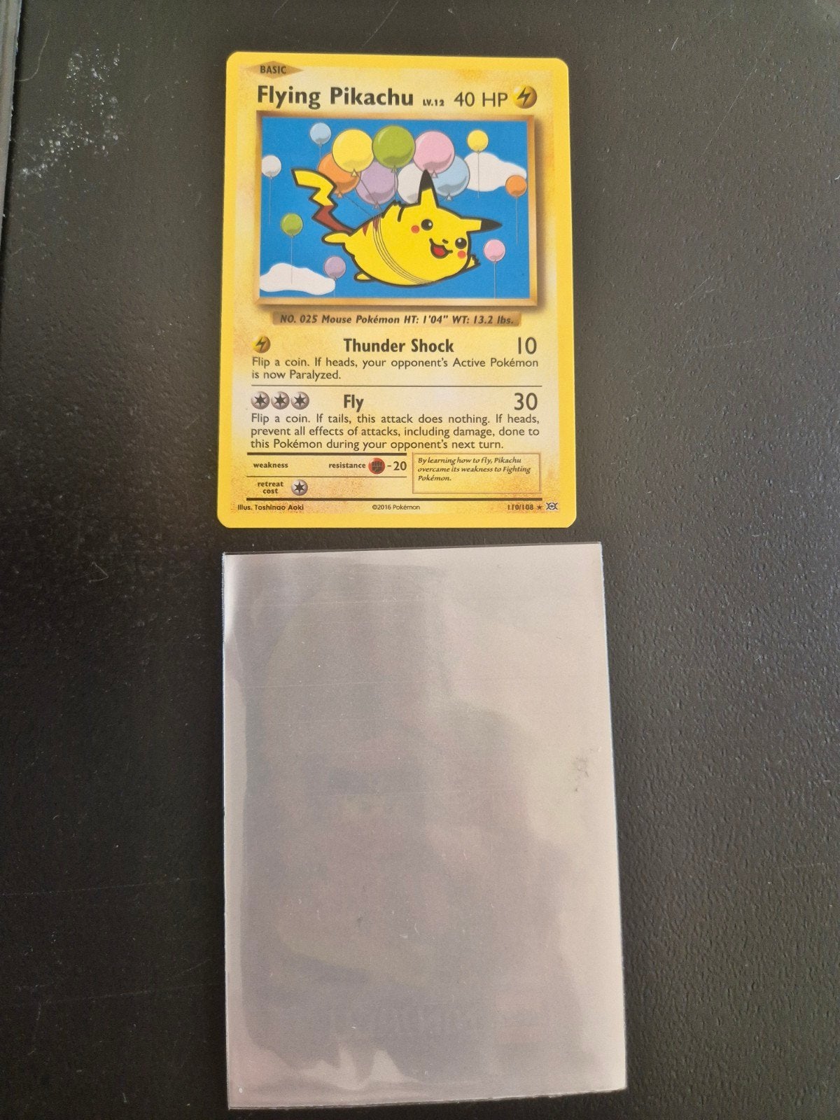 Flying Pikachu Pokémon Kaart - Base Set 2016, Verzenden, Zo goed als nieuw, Losse kaart