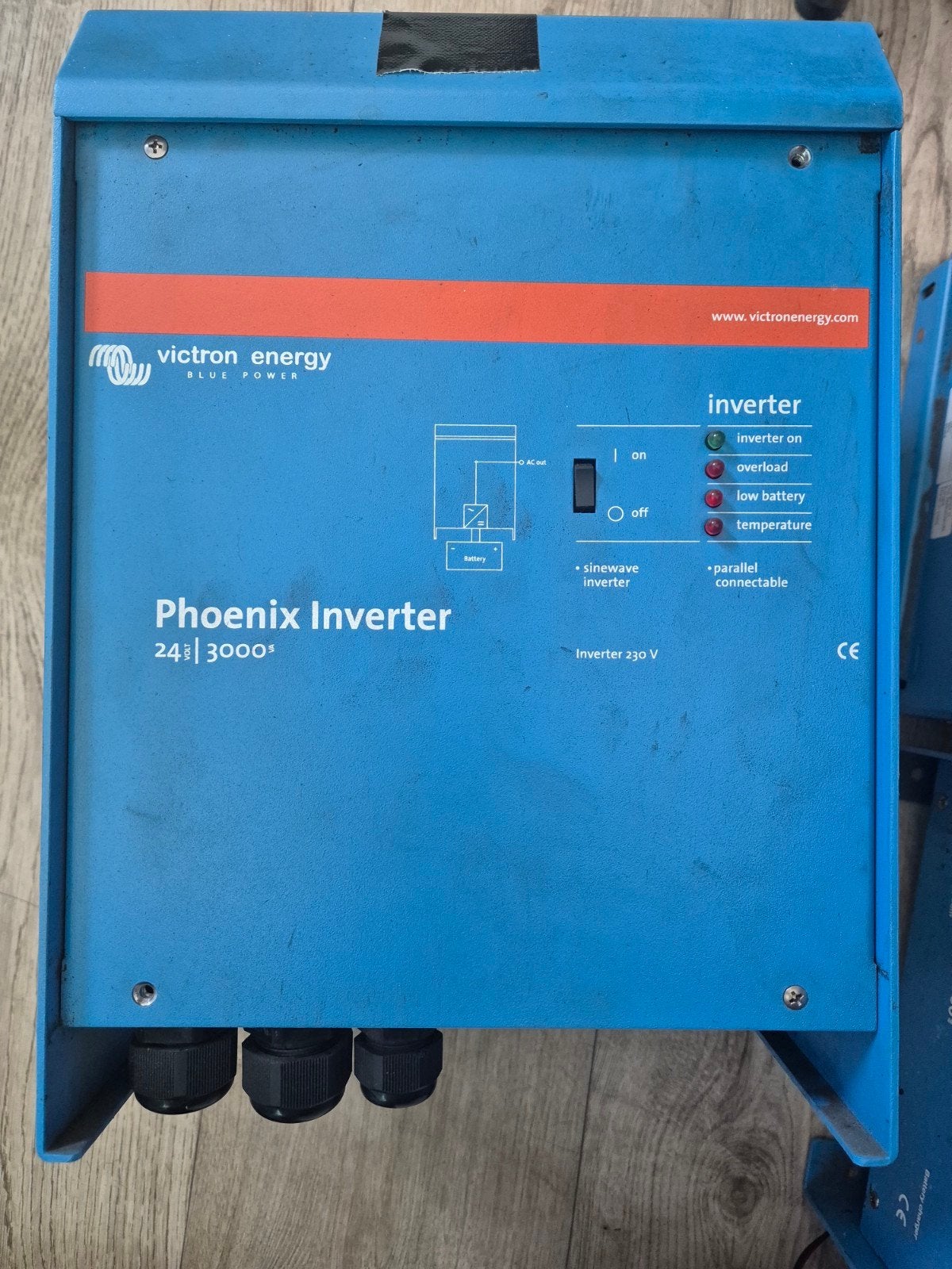 2x Victron Energy Phoenix Inverter 24V 3000W Doe een bod, Ophalen, Overige typen