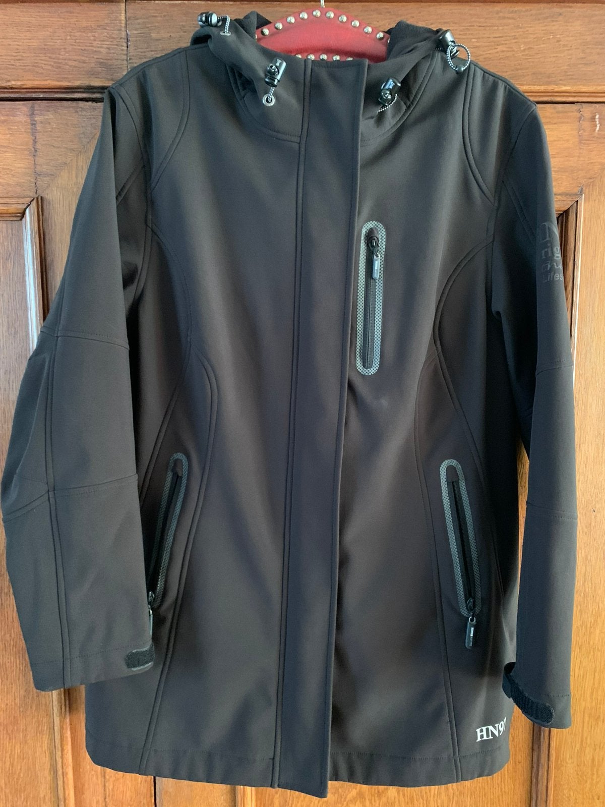 Zwarte Human Nature softshell outdoor jas maat L, Zwart, Ophalen of Verzenden, Zo goed als nieuw, Maat 42/44 (L)