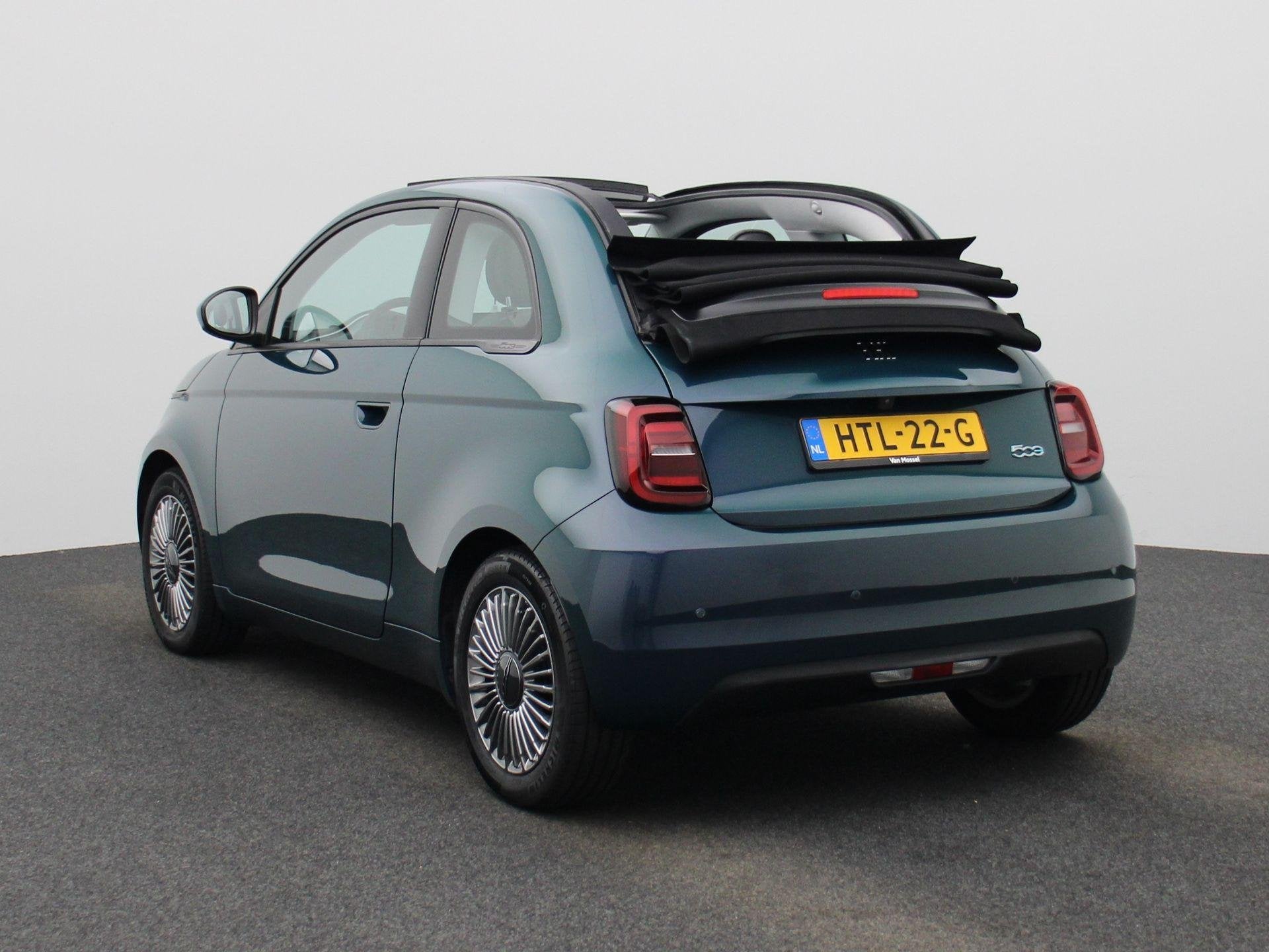 Fiat 500e C 500e 42 kWh Icon | SOH 94.5% | ACHTERUITRIJCAMER, Auto's, Stof, Gebruikt, 4 stoelen, Lane Keeping Assist