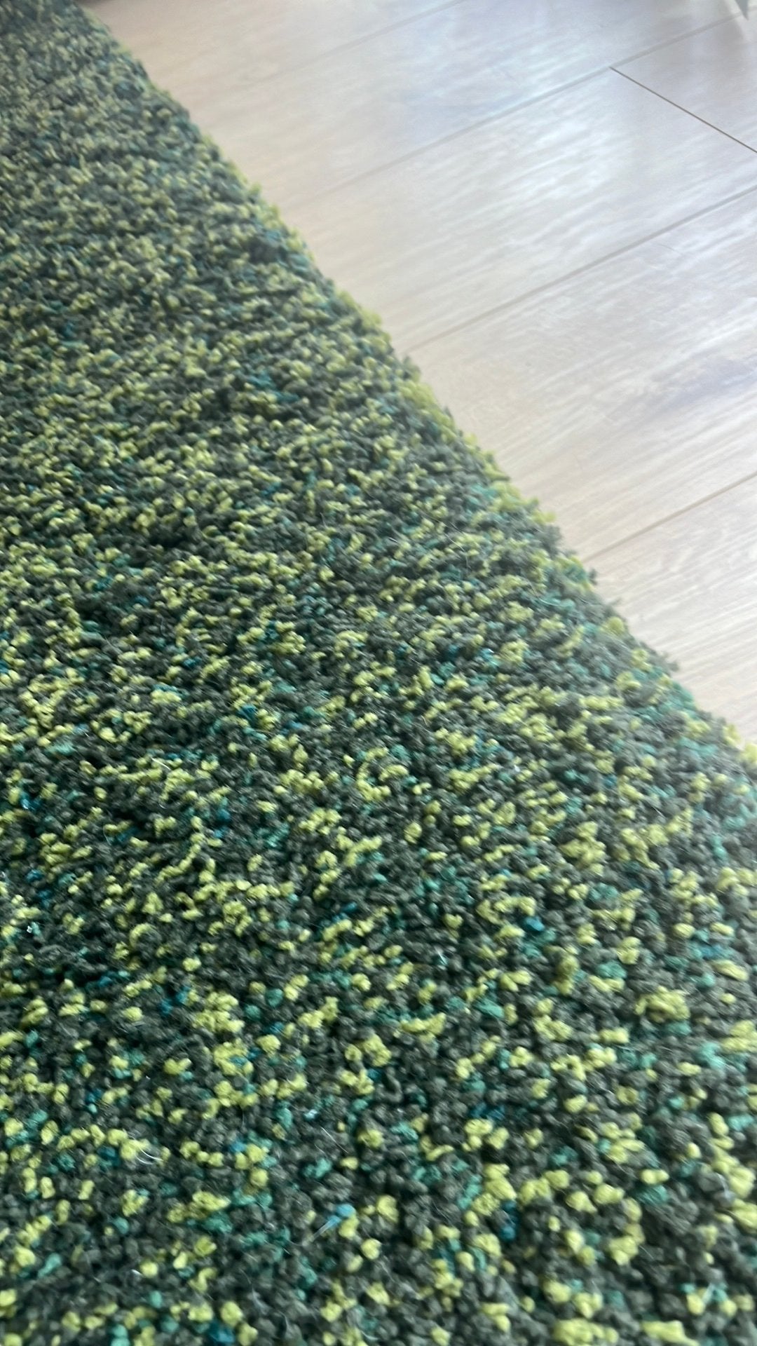 Vindum vloerkleed, Huis en Inrichting, Ophalen, 150 tot 200 cm, 200 cm of meer, Rechthoekig