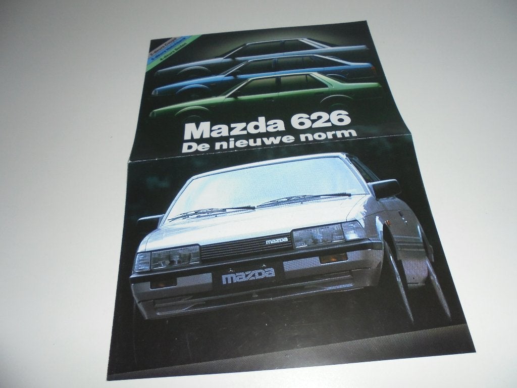 introductiebrochure nieuwe Mazda 626  1983, Ophalen of Verzenden, Zo goed als nieuw, Mazda