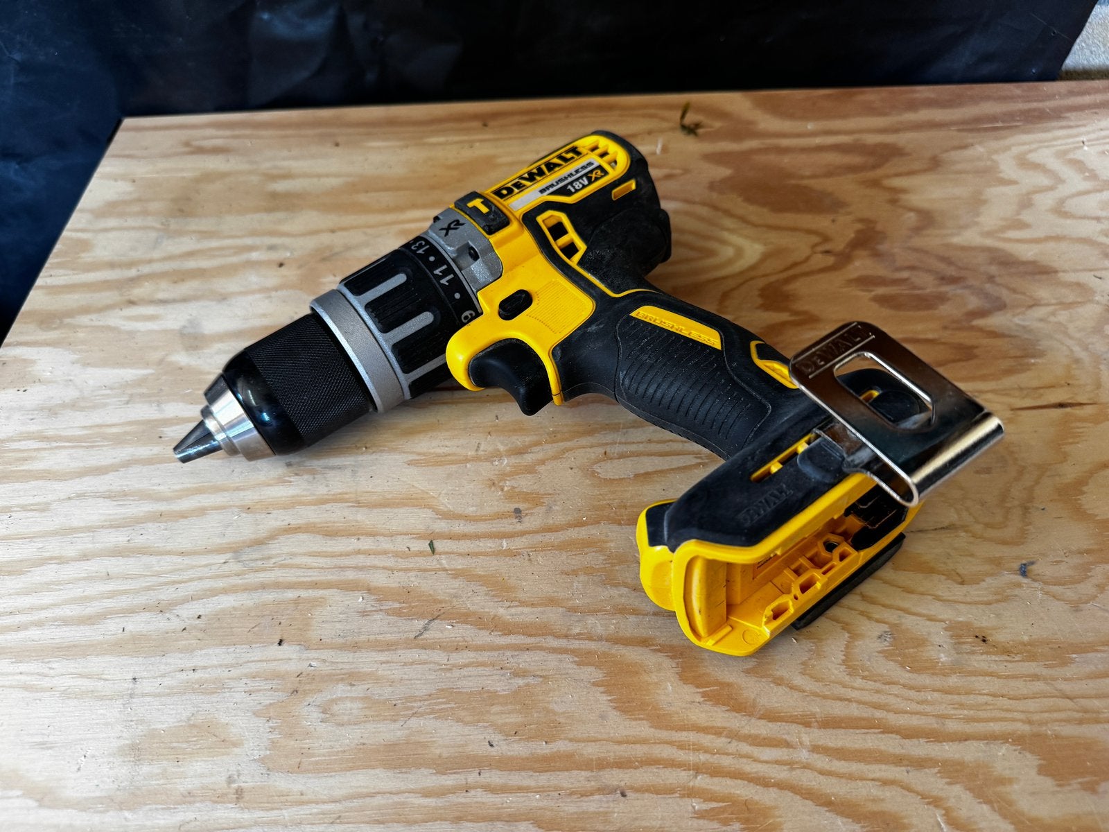 DeWalt DCD796 18v zware boormachine, Ophalen of Verzenden, Zo goed als nieuw, Boormachine