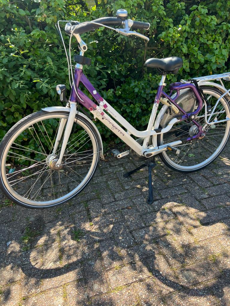 Damesfiets Sparta (mamafiets), Fietsen en Brommers, Ophalen, Sparta, Versnellingen, Zo goed als nieuw