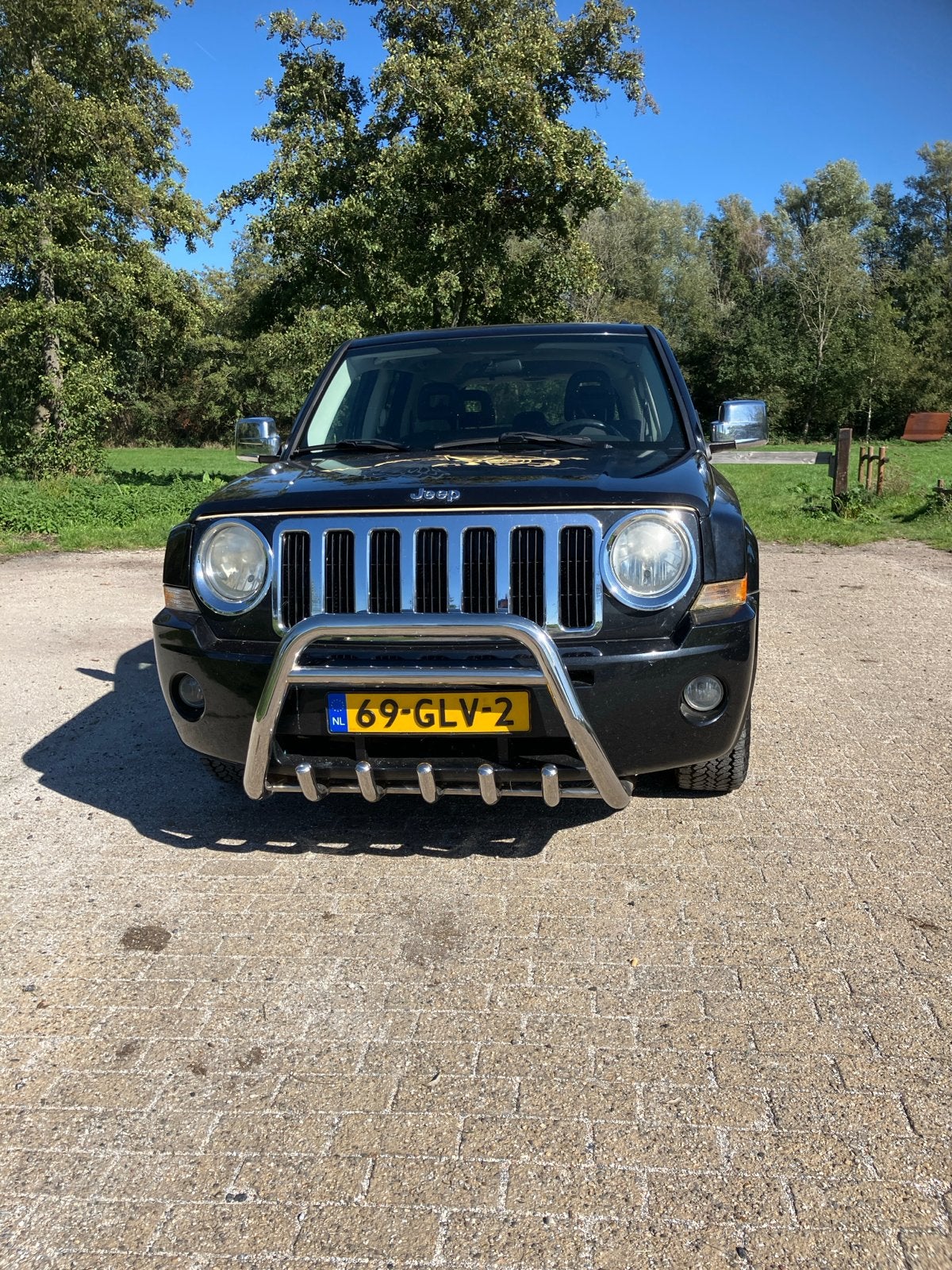 Jeep Patriot metallic zwart 2008, Auto's, Zwart, Patriot, Handgeschakeld, Vierwielaandrijving