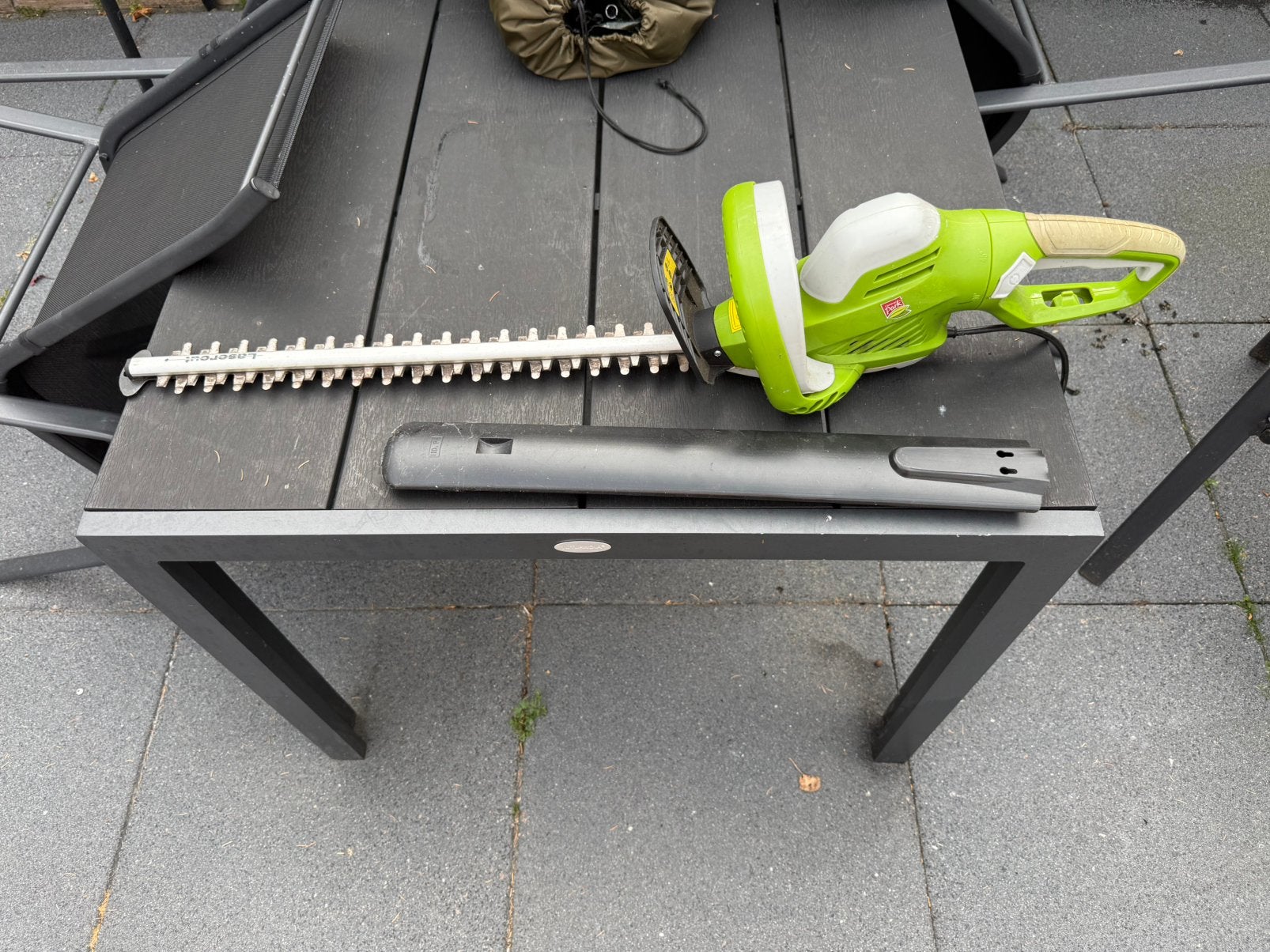 Elektrische heggenschaar, Tuin en Terras, Heggenscharen, Ophalen, Gebruikt, Elektrisch