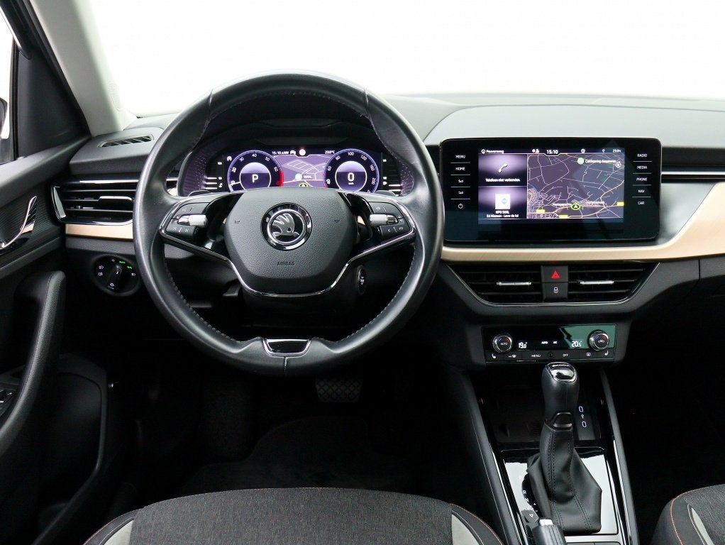 Skoda Kamiq 1.0 TSI Style Automaat | Navigatie | Stoelverwar, Auto's, Skoda, Automaat, Stof, Gebruikt, Zwart