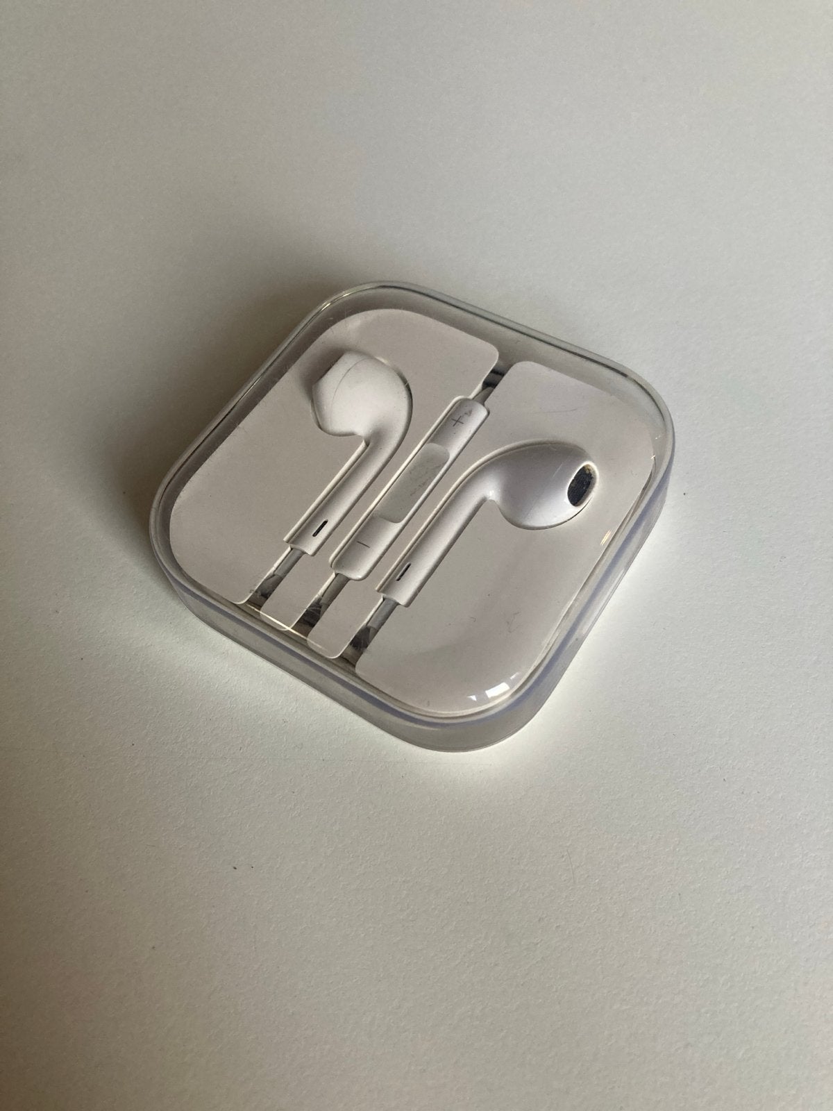 Apple EarPods met 3.5mm koptelefoonaansluiting, Ophalen, Gebruikt, Op oor (supra aural), Overige merken