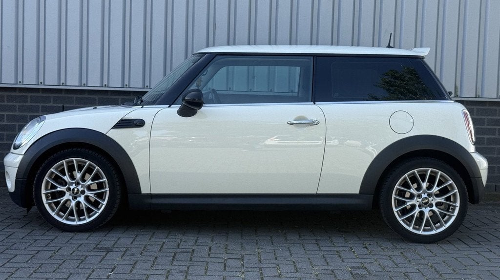 Mini 3-Deurs 1.4 One Business Line |Airco|CruiseCtrl|Start/S, Voorwielaandrijving, Gebruikt, 4 stoelen, Origineel Nederlands