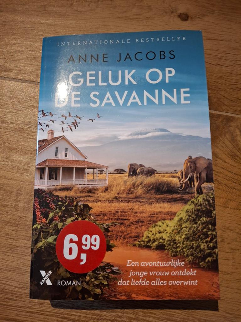 Anne Jacobs - Geluk op de savanne, Ophalen of Verzenden, Zo goed als nieuw, Anne Jacobs