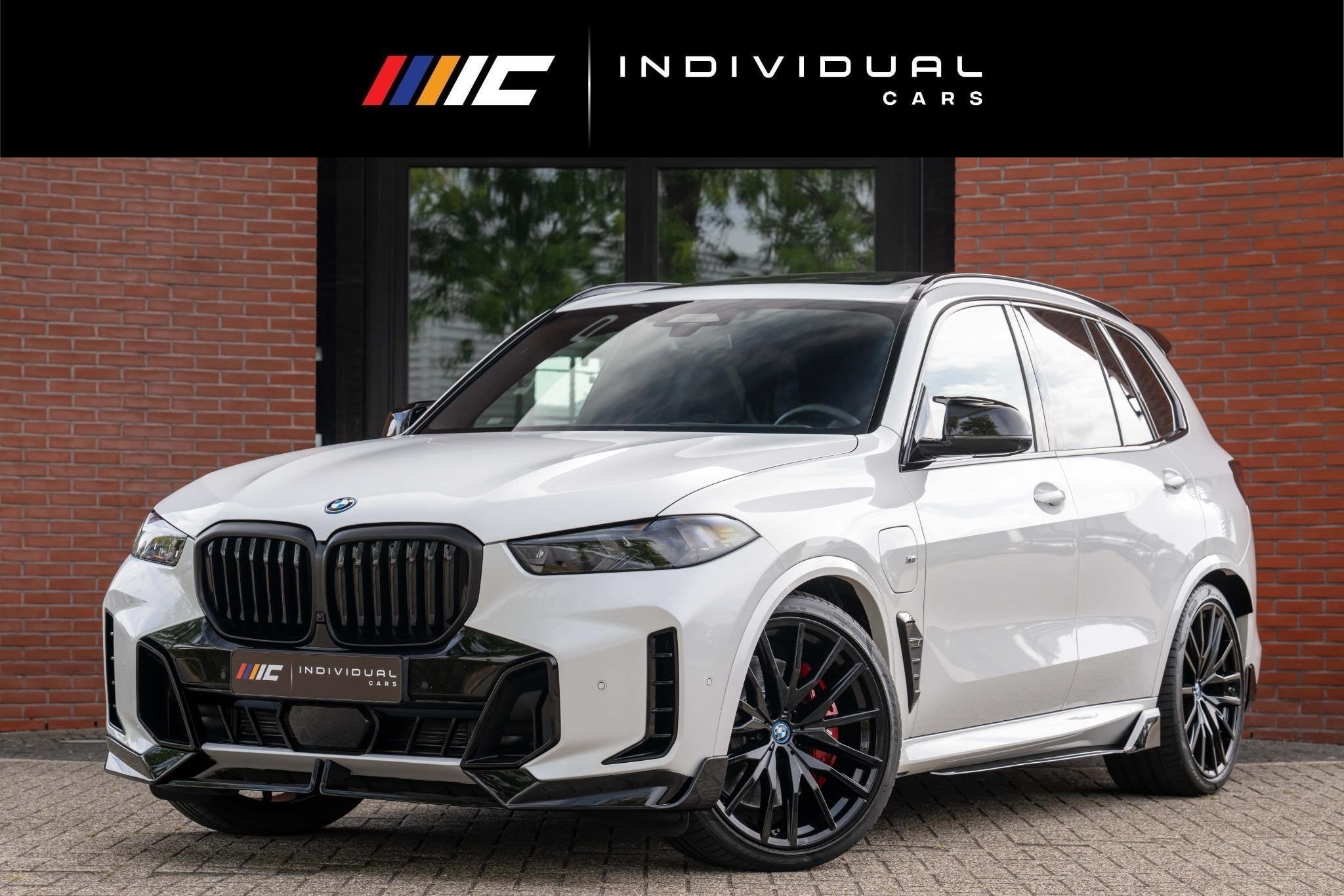 BMW X5 xDrive50e M-Sport Pro M-Seats Sky-Lounge CoPilot, Auto's, Automaat, Dealer onderhouden, Gebruikt, 2395 kg